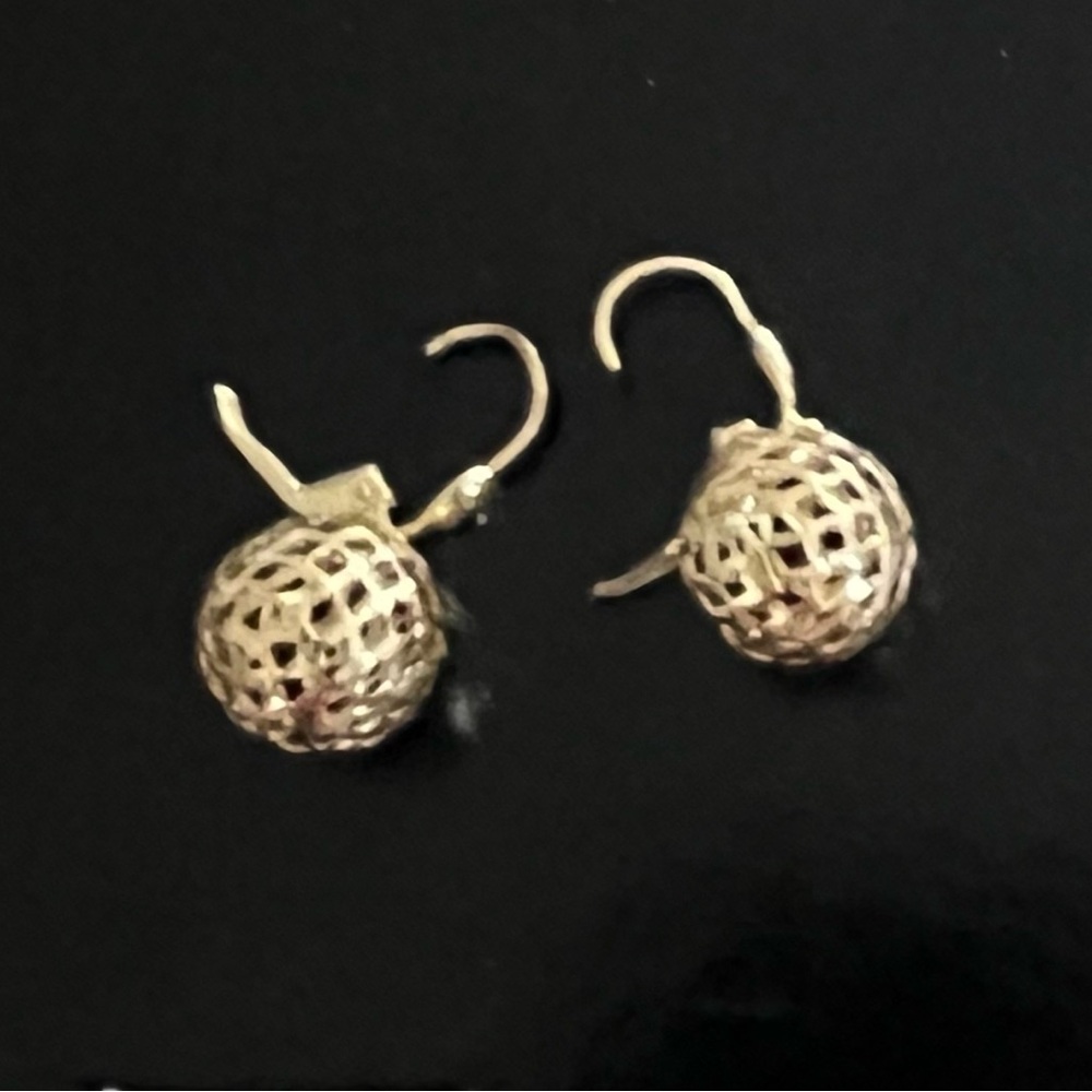 Stunning Solid 14K Gold Diamond Cut Sparkly Ball Drop Earrings! - Picture 2 of 16